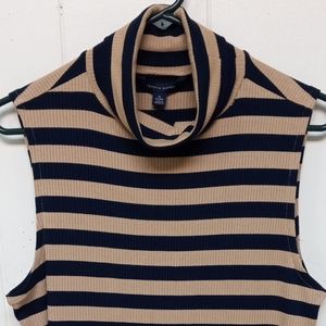 NWT Women's Tommy Hilfiger Sleeveless Turtleneck, Blue and Tan Striped, Size XL.